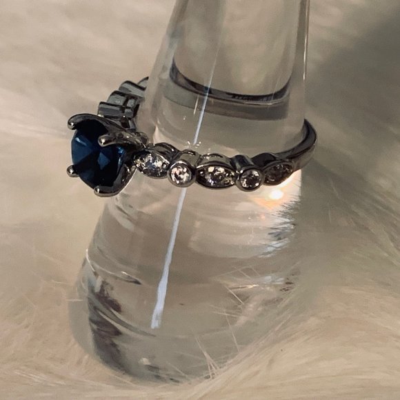 Two Silver Tone Fashion Rings with Blue and Clear Stone Round - Picture 9 of 14